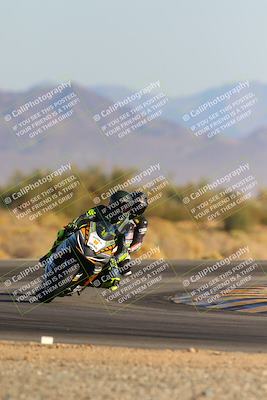 media/Dec-09-2023-SoCal Trackdays (Sat) [[76a8ac2686]]/Turn 15 Set 1 (230pm)/